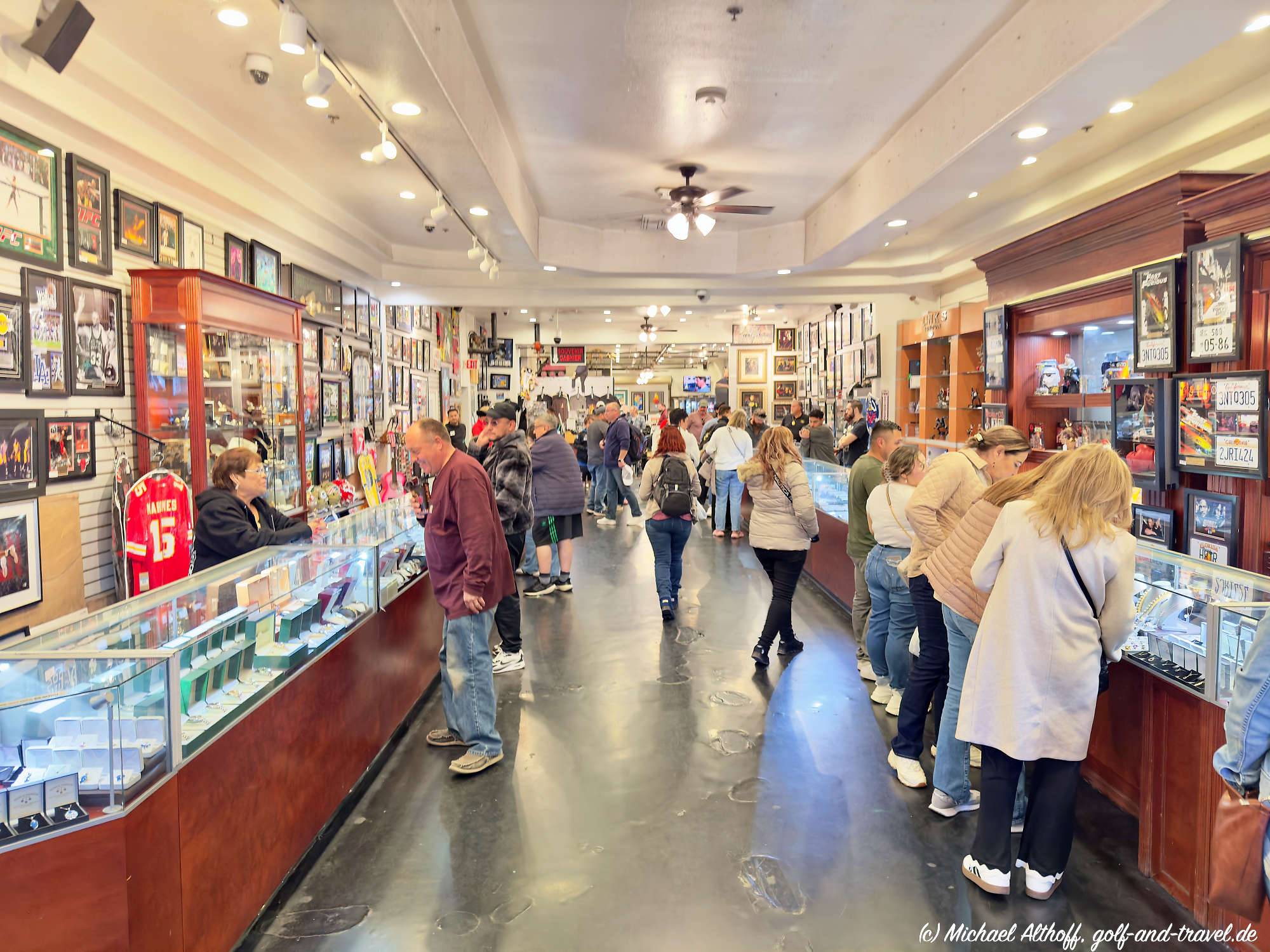 Las Vegas Pawn Shop IMG _6835_DxO