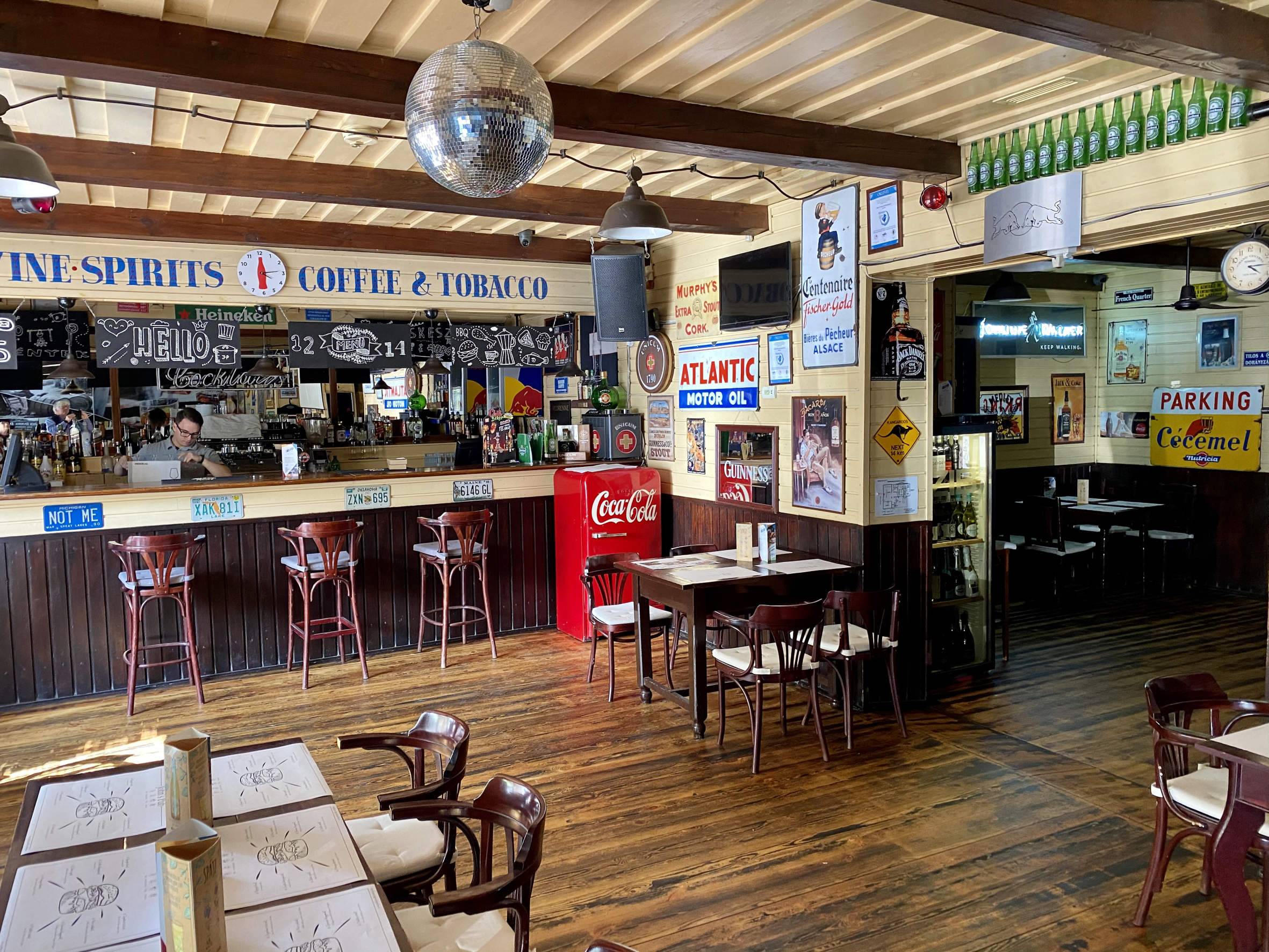 Keszthely Johns Pub IMG _8907_DxO