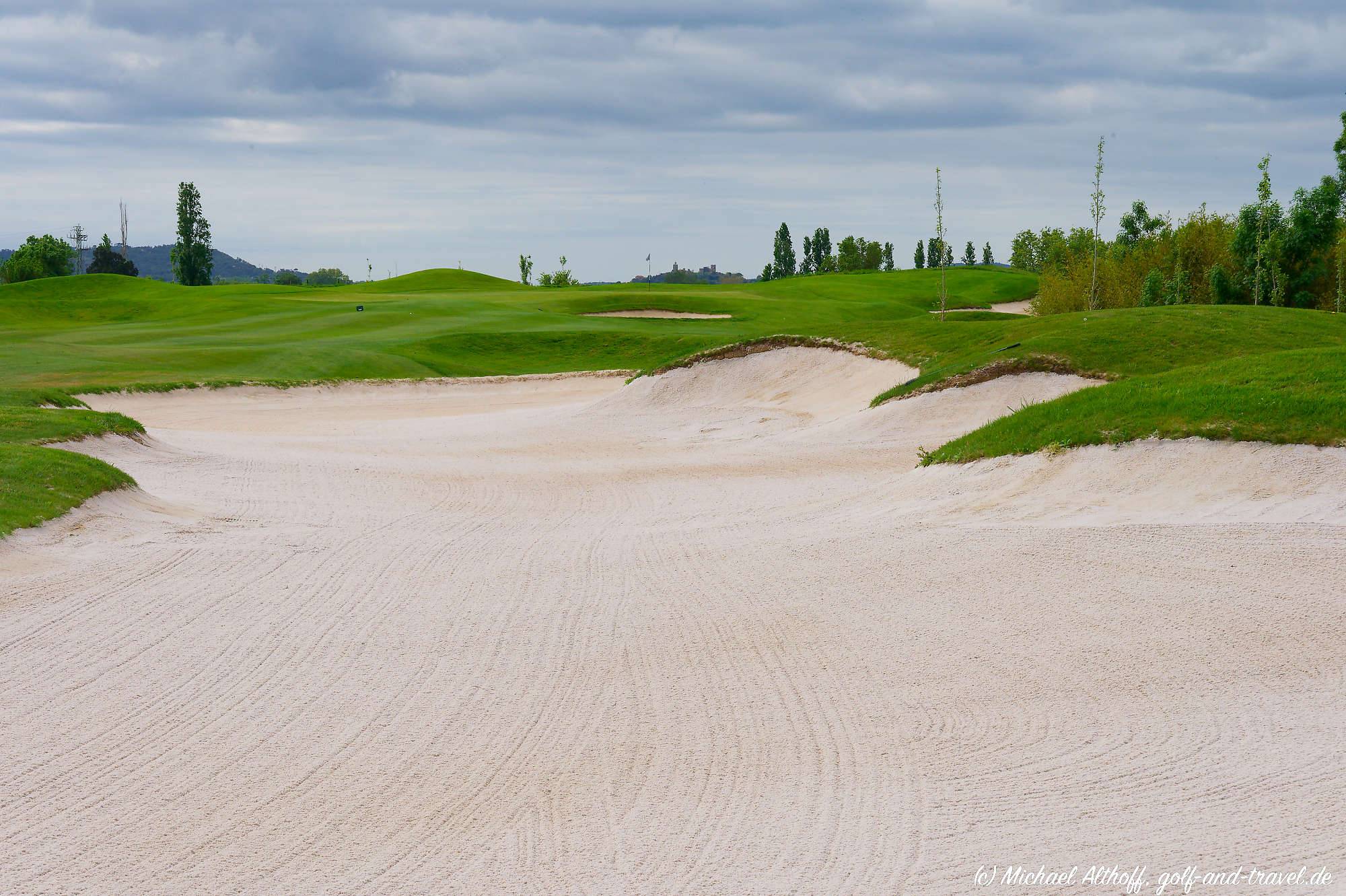 Emporda Links Bahn 1-9 MZ6 _0369_DxO