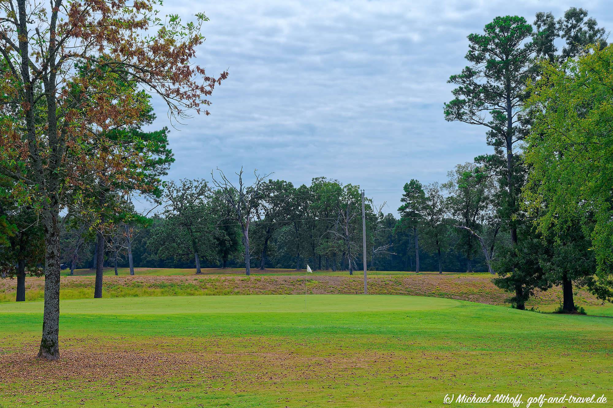 Lions Den Bahn 1-9 MZ6 _2501_DxO