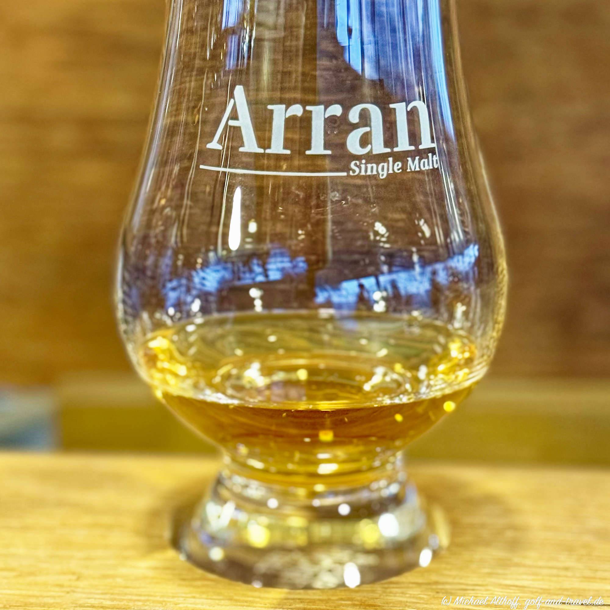 Lochranza Distillery IMG _2685_DxO