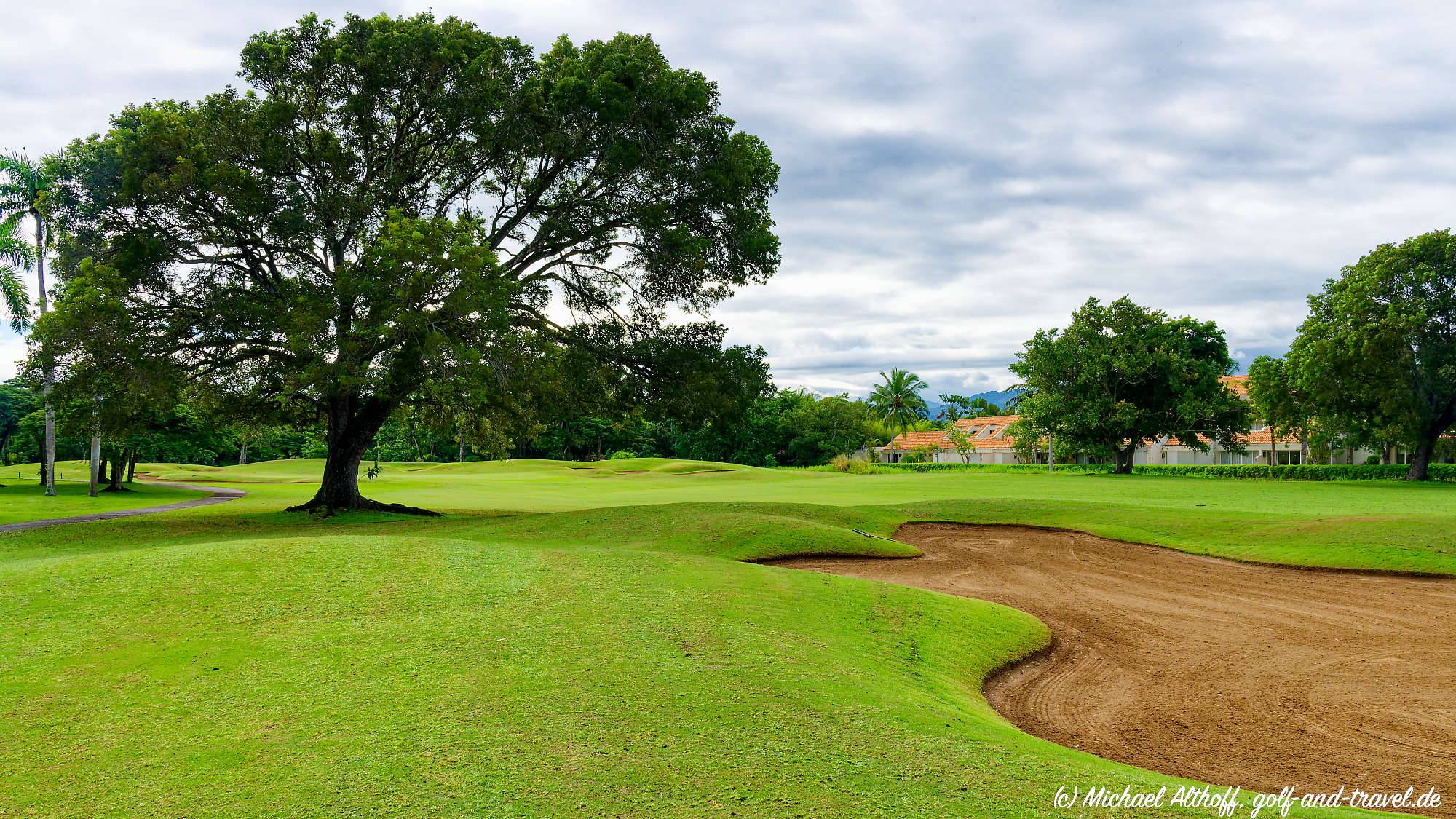 Playa Dorada Bahn 10-18 MZ6 _5931_DxO