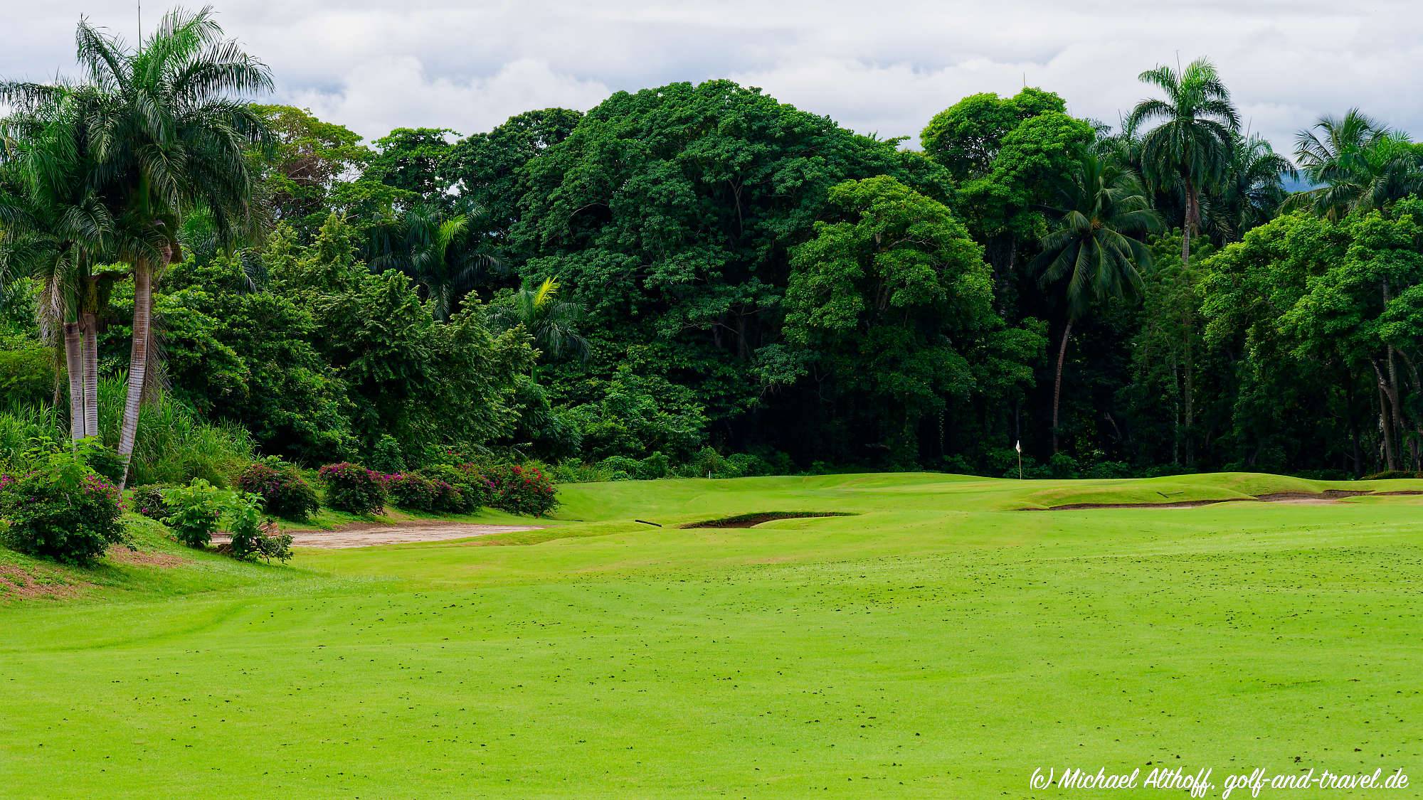 Playa Dorada Bahn 10-18 MZ6 _5968_DxO