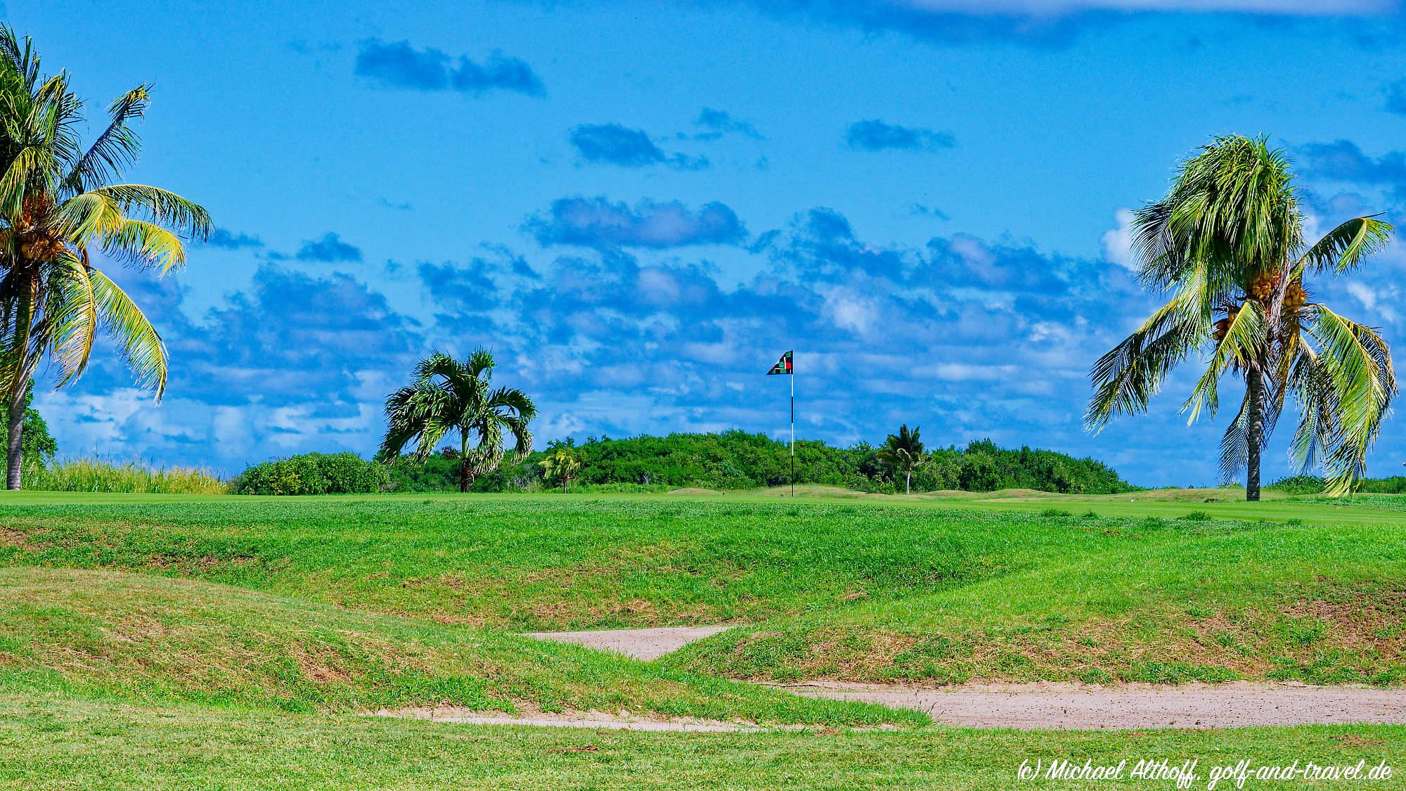Royal St Kitts Bahn 10-18 MZ6 _5694_DxO