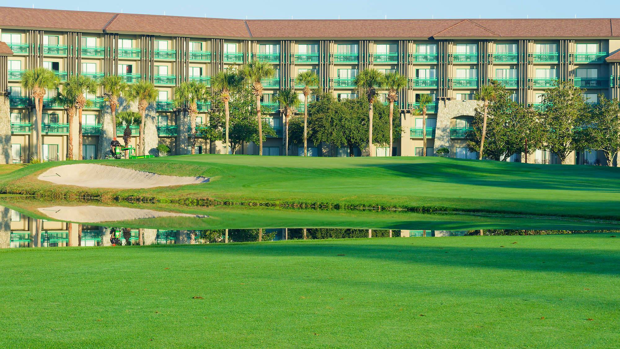 Disney Palm Bahn 1-9 MZ6 _8584_DxO