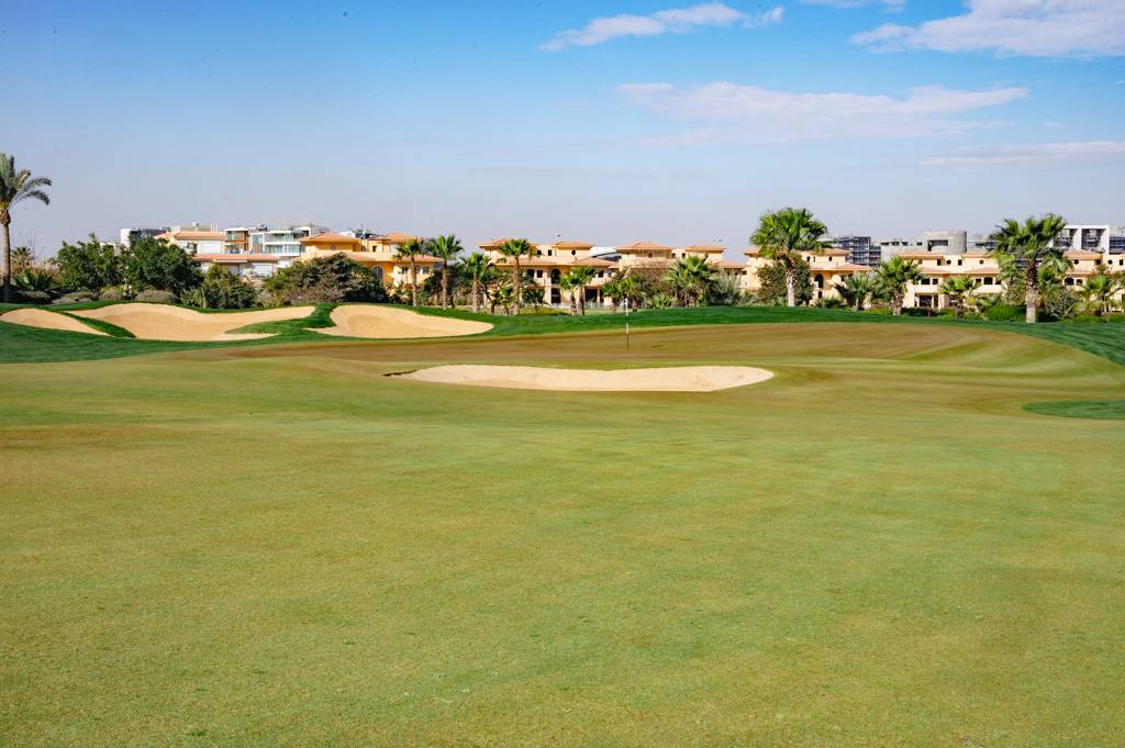 Madinaty Bahn 10-18 MZ6 _9576