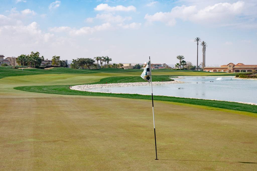 Madinaty Bahn 10-18 MZ6 _9624